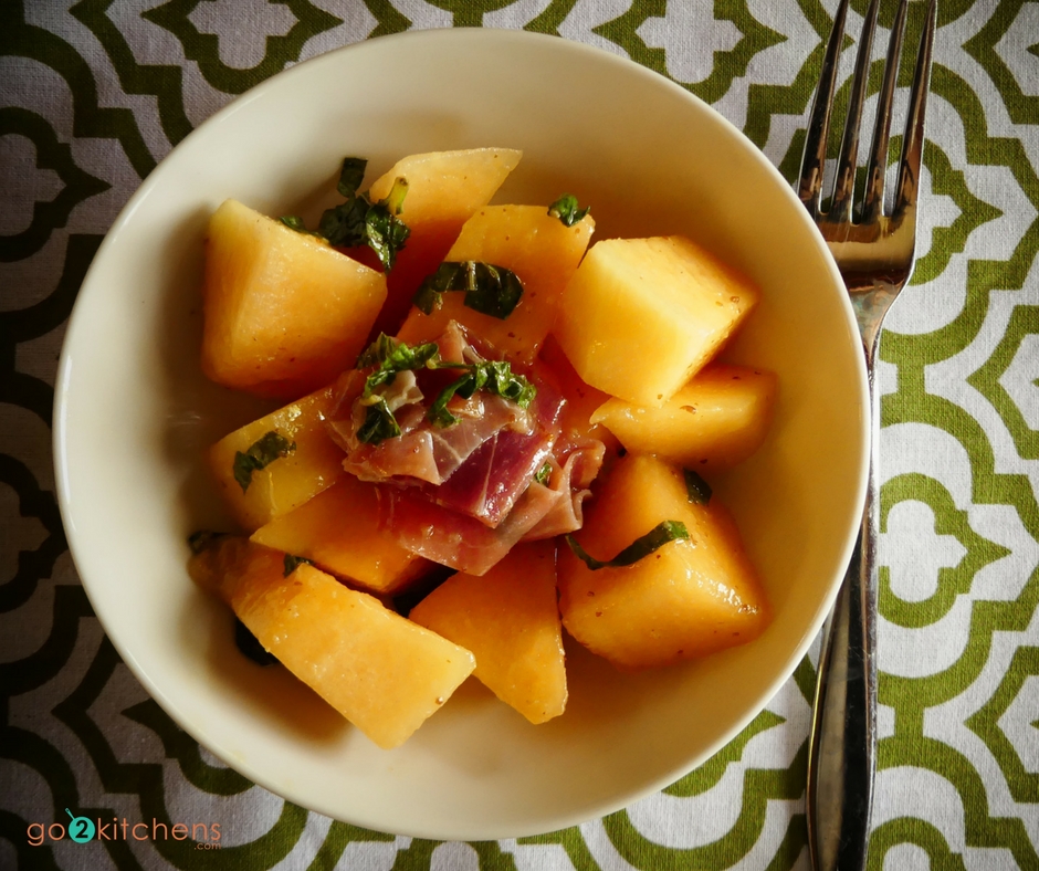 Cantaloupe Prosciutto Salad with Mint Vinaigrette Dressing