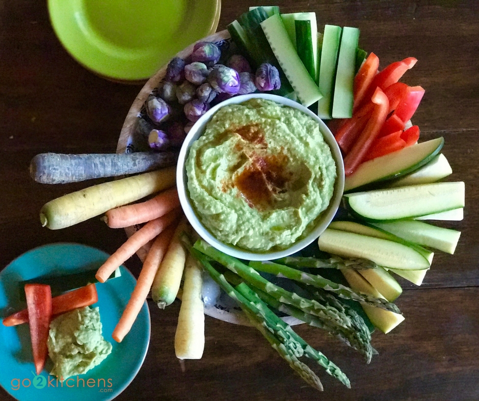 Avocado Hummus with Fresh Crudite' Bowl